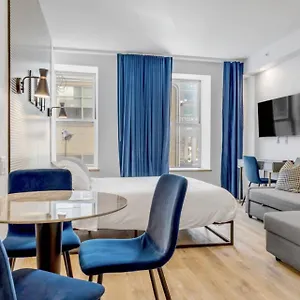https://initial-icone-quebecstat.hotelsquebeccity.net